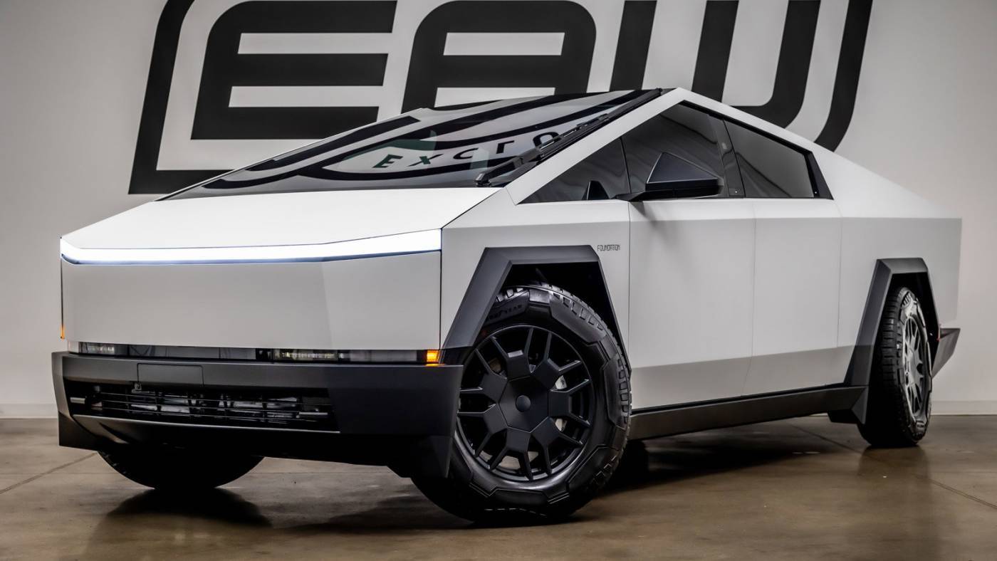 2024 Tesla Cybertruck Standard — Pickup Truck — 2,643 mi — Pelham, AL