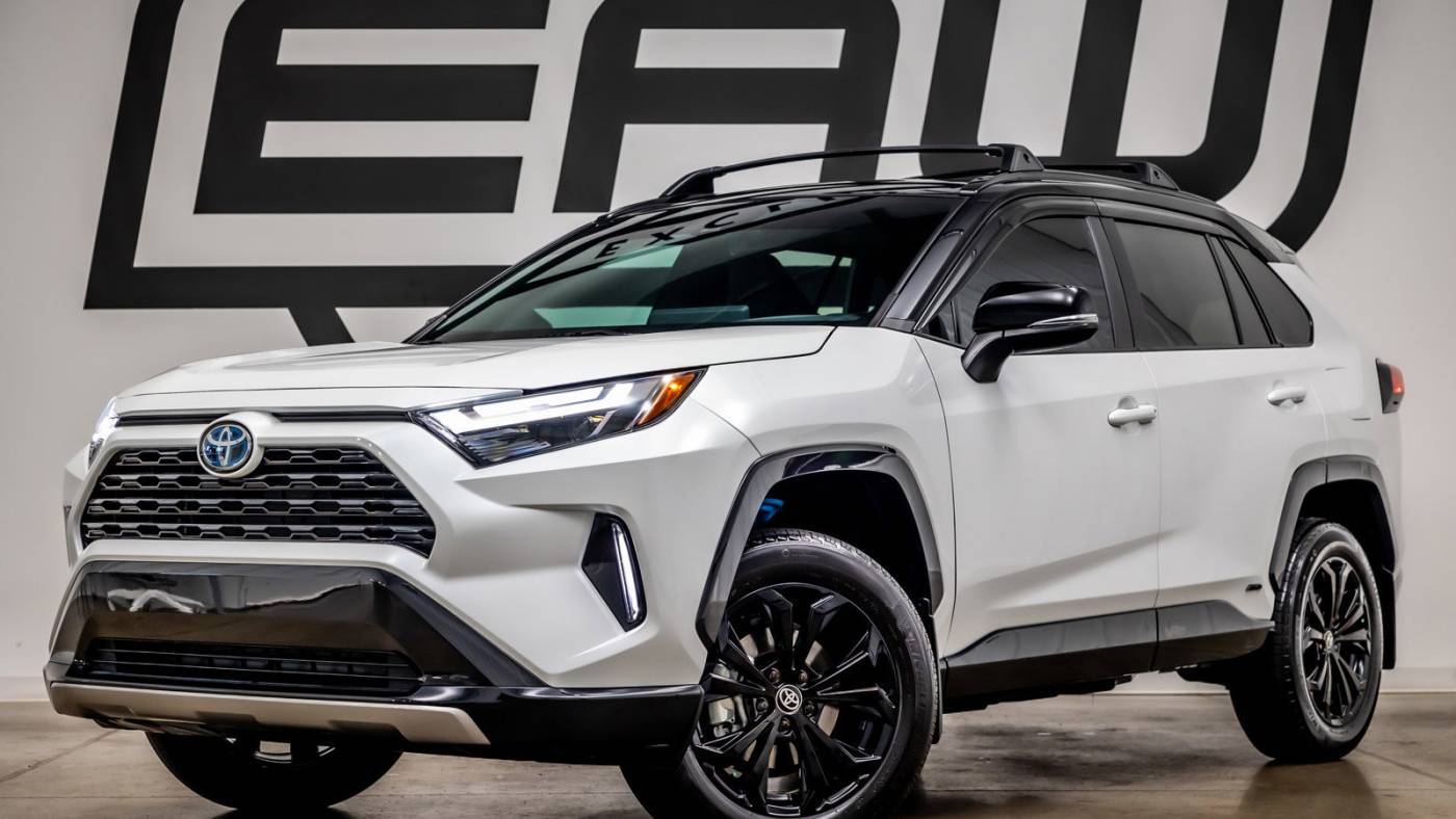 2024 Toyota RAV4 Hybrid XSE — SUV — 3,329 mi — Pelham, AL