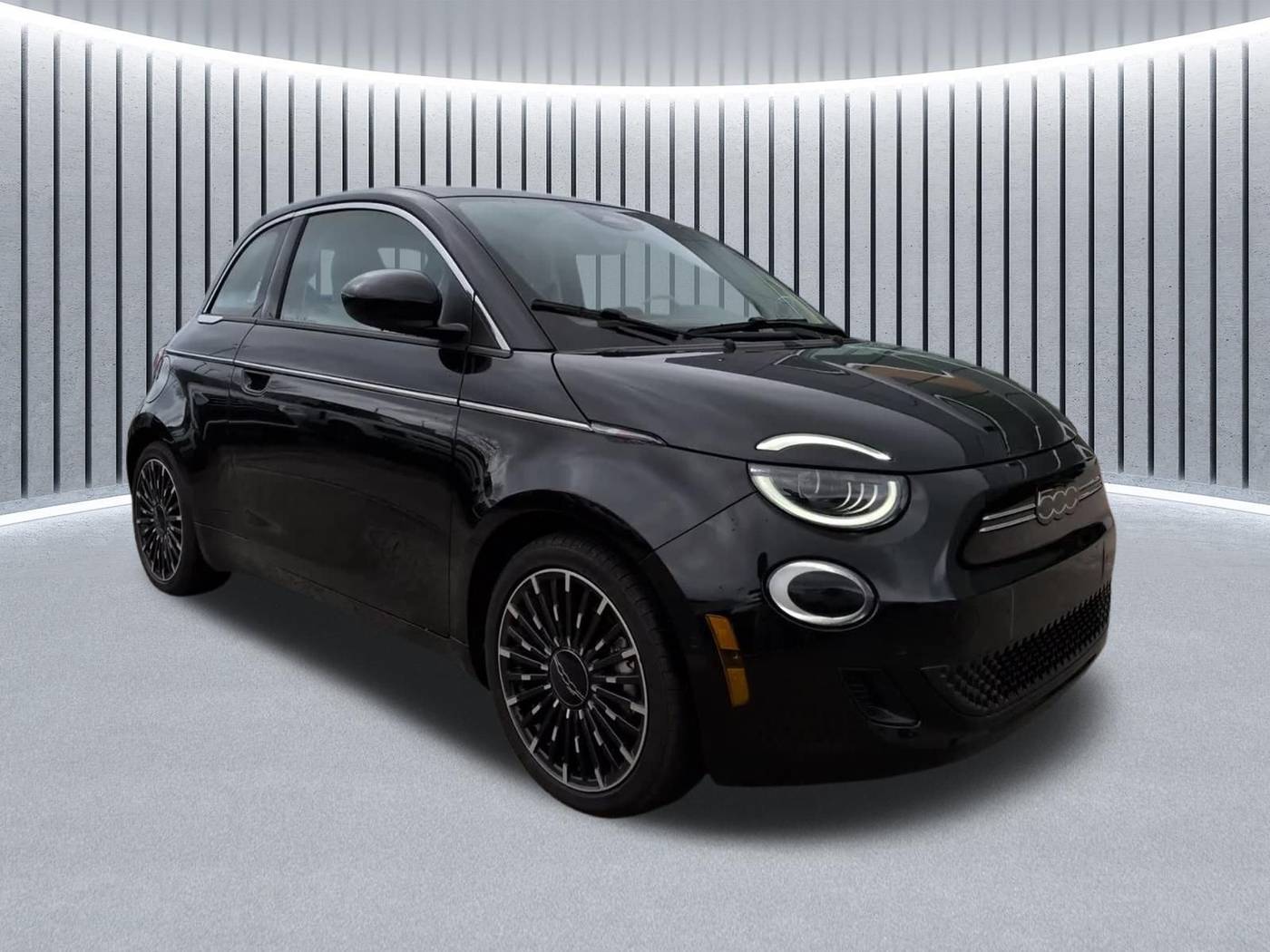 2024 FIAT 500e