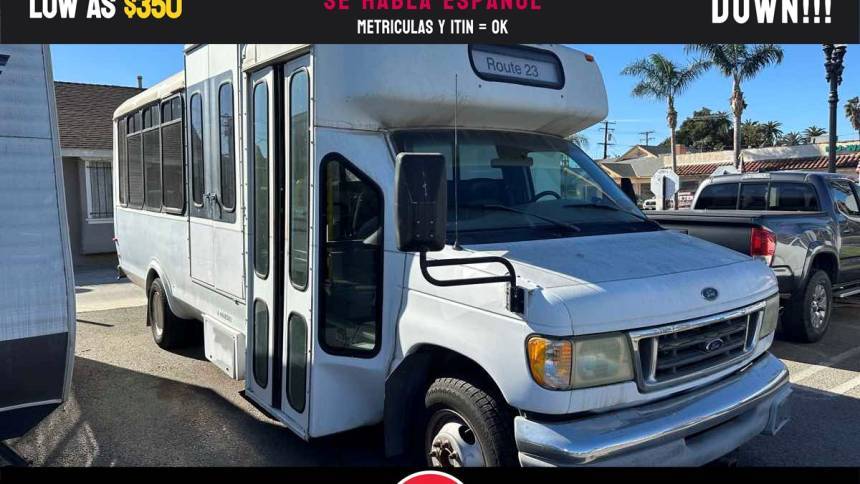 2002 Ford Econoline Commercial Cutaway E-450 — Chassis Cab Truck — 207,130 mi — Santa Ana, CA