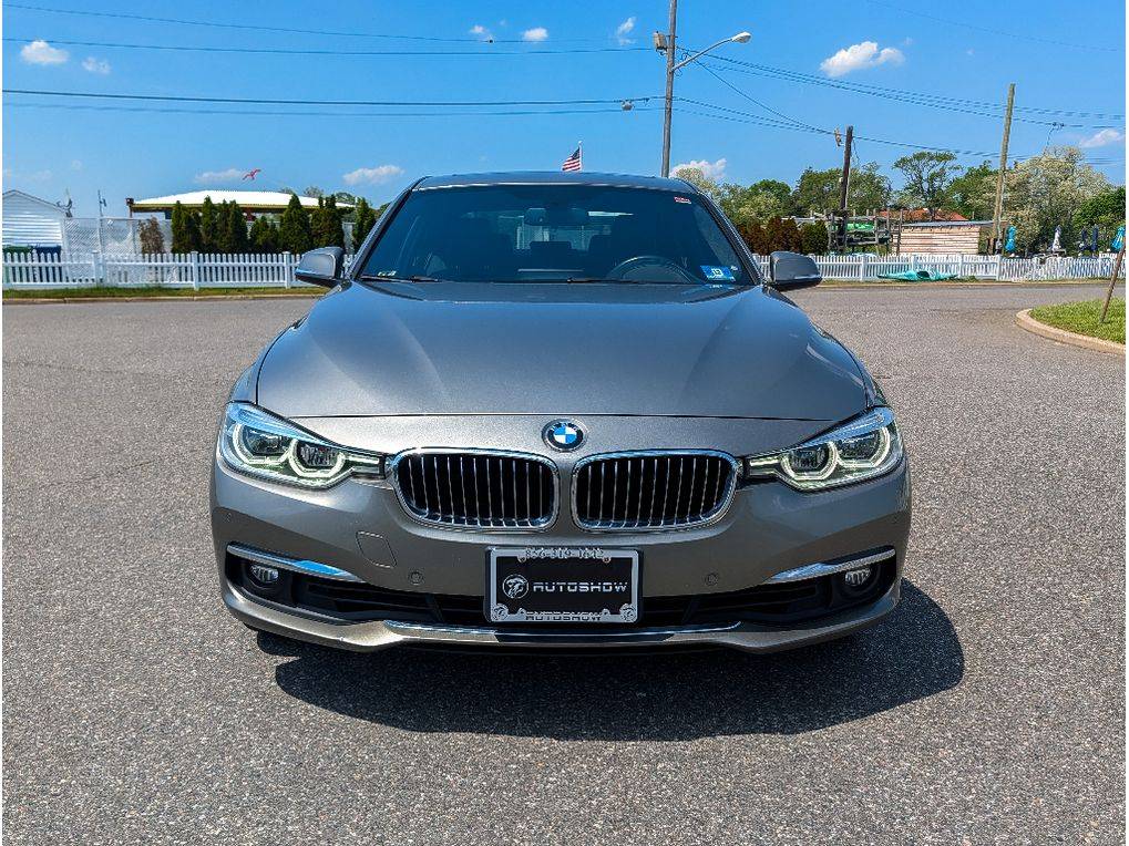 2018 BMW 3 Series 330i