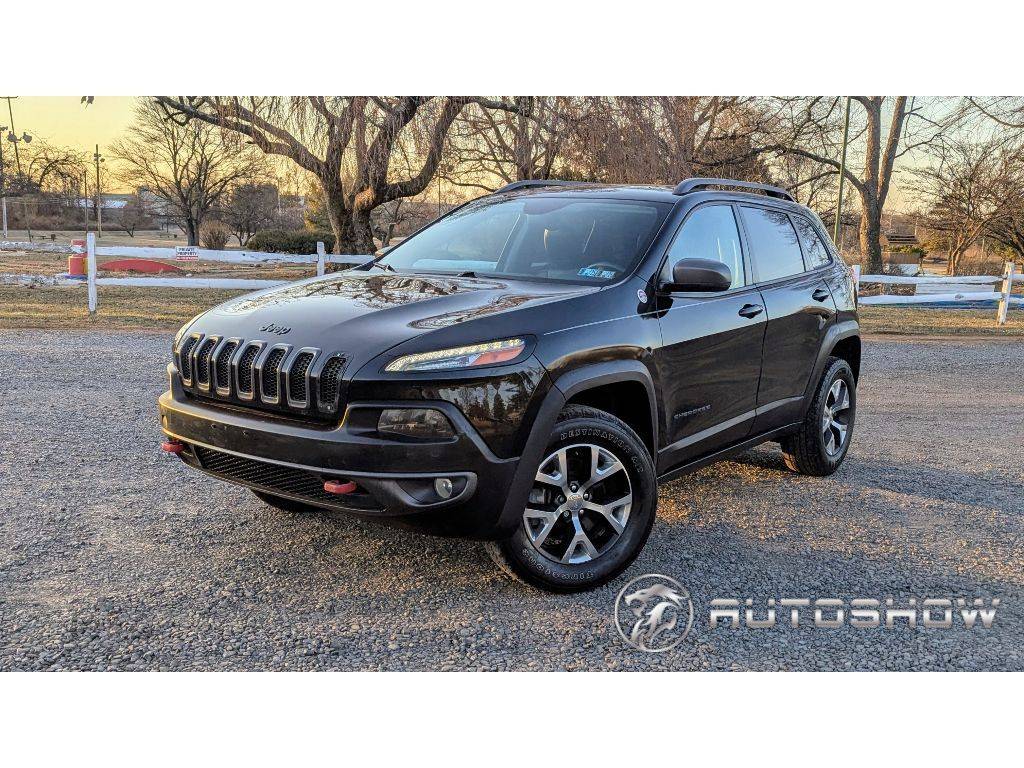 2016 Jeep Cherokee Trailhawk — SUV — 88,899 mi — Neptune City, NJ