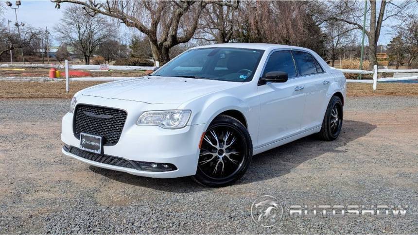 2018 Chrysler 300 Limited — Sedan — 87,968 mi — Neptune City, NJ