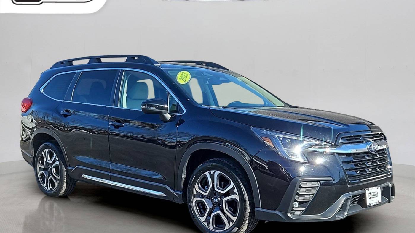 2023 Subaru Ascent Limited — SUV — 30,987 mi — Plymouth, MA