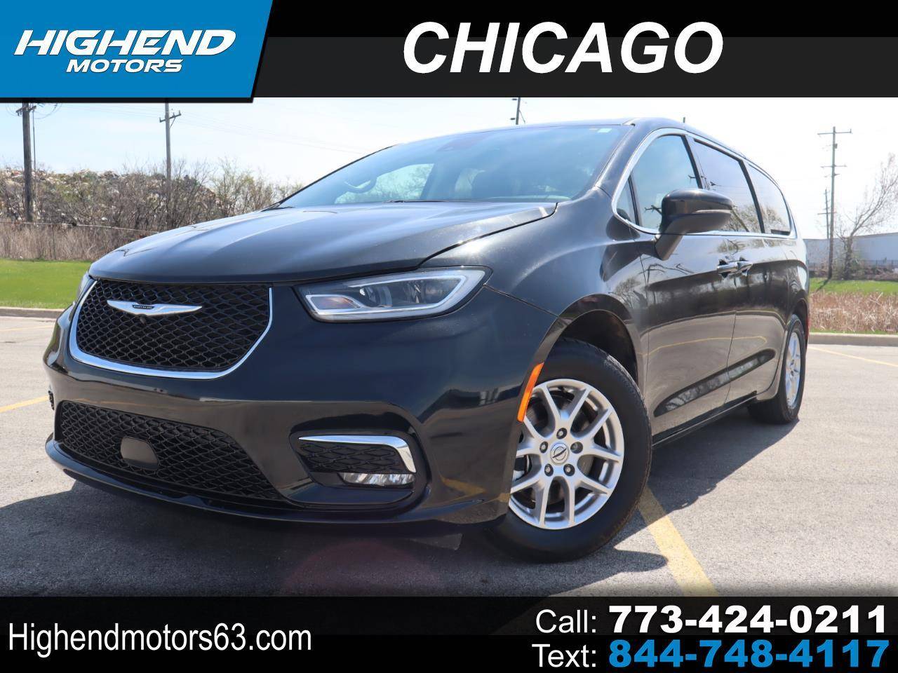 2023 Chrysler Pacifica Touring L — Minivan — 64,594 mi — Chicago, IL