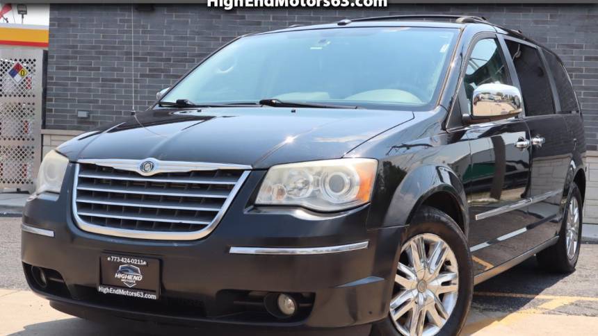 2010 Chrysler Town & Country Limited — Minivan — 139,306 mi — Chicago, IL