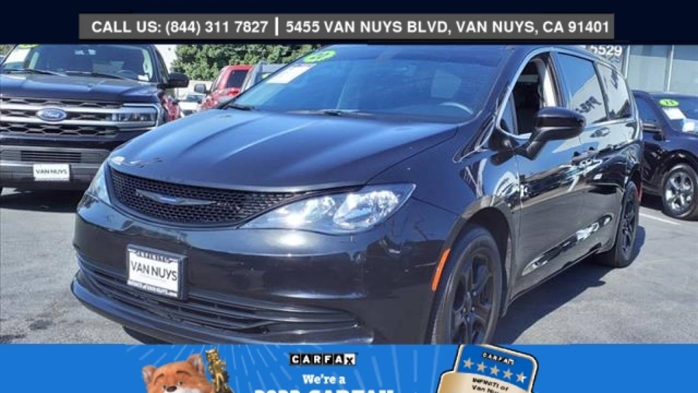2020 Chrysler Voyager L — Minivan — 48,130 mi — Sherman Oaks, CA