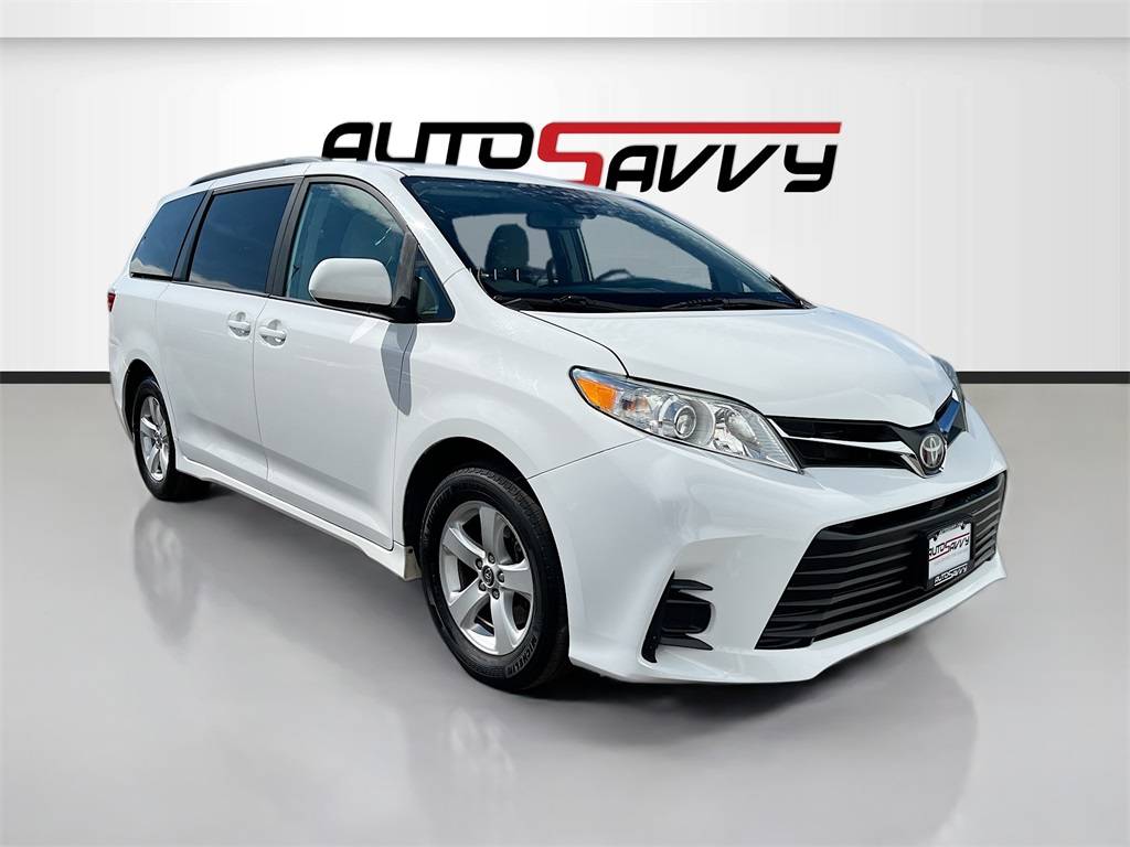 2020 Toyota Sienna LE — Minivan — 26,772 mi — Reno, NV