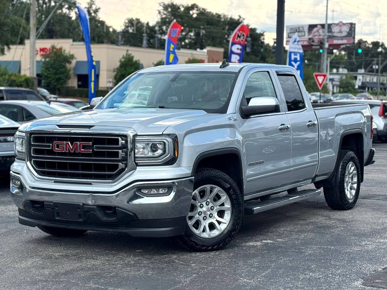 2018 GMC Sierra 1500 SLE — Pickup Truck — 99,030 mi — Brandon, FL