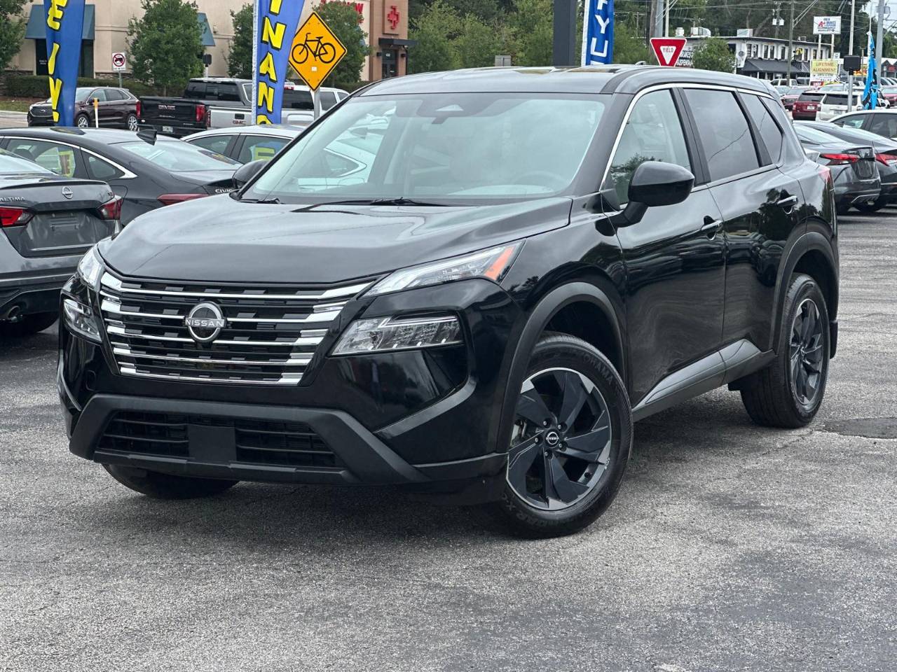 2025 Nissan Rogue SV — SUV — 13,713 mi — Brandon, FL