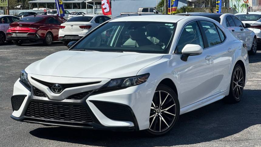 2022 Toyota Camry SE — Sedan — 98,030 mi — Brandon, FL