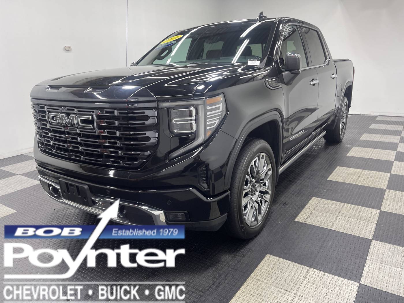 2023 GMC Sierra 1500 Denali Ultimate — Pickup Truck — 38,017 mi — Seymour, IN