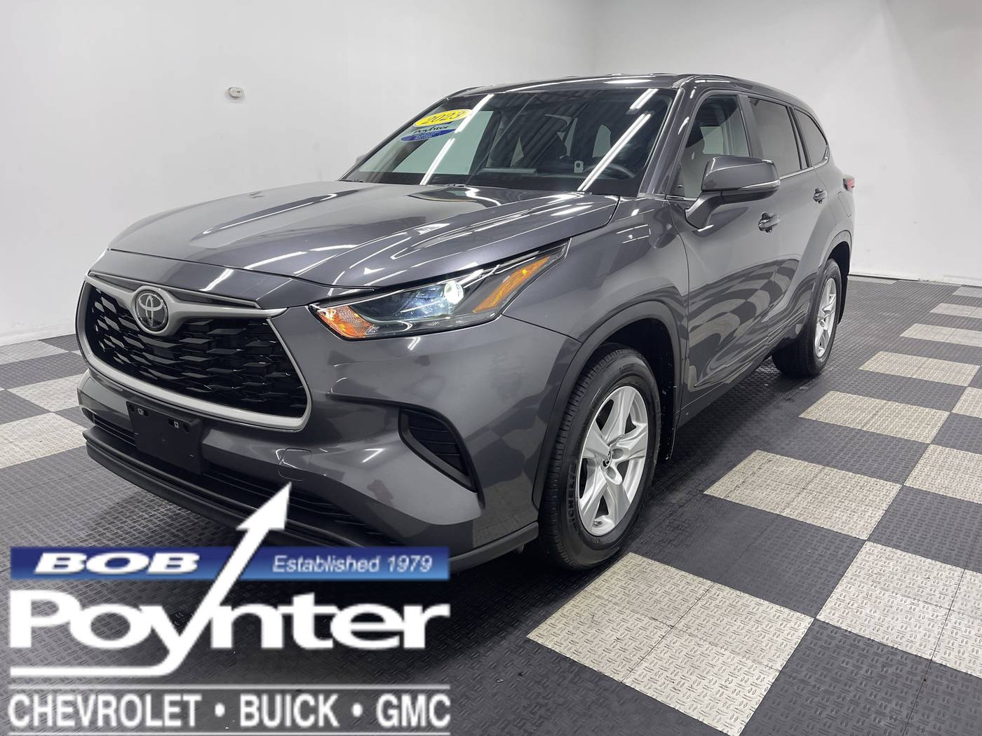 2023 Toyota Highlander L — SUV — 29,580 mi — Seymour, IN