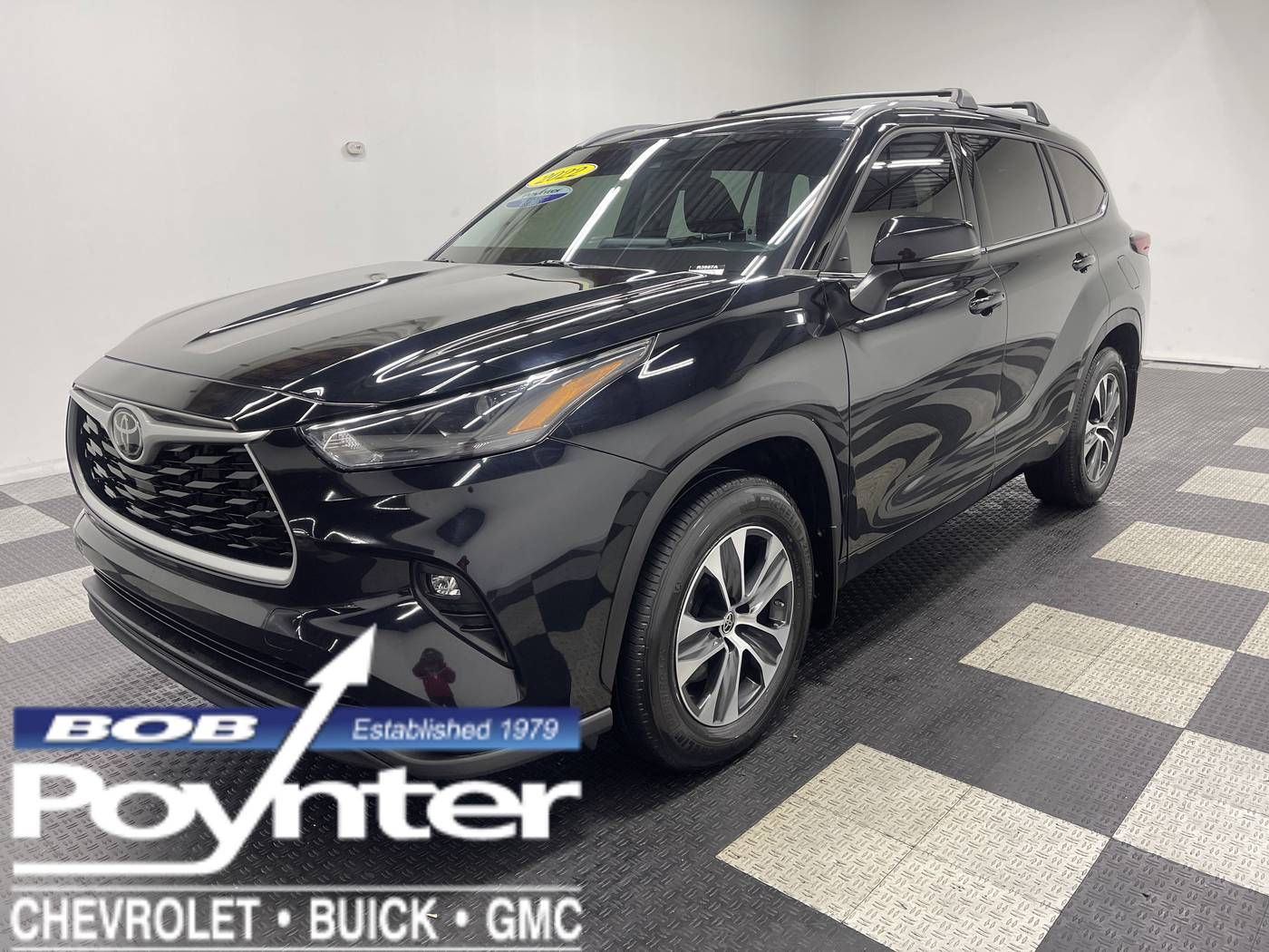 2022 Toyota Highlander XLE — SUV — 66,943 mi — Seymour, IN