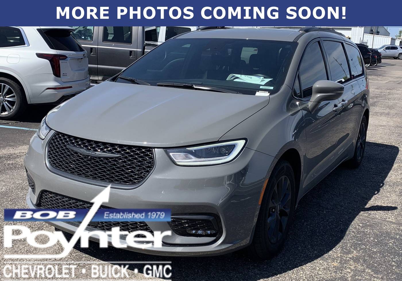 2021 Chrysler Pacifica Touring L — Minivan — 60,020 mi — Seymour, IN