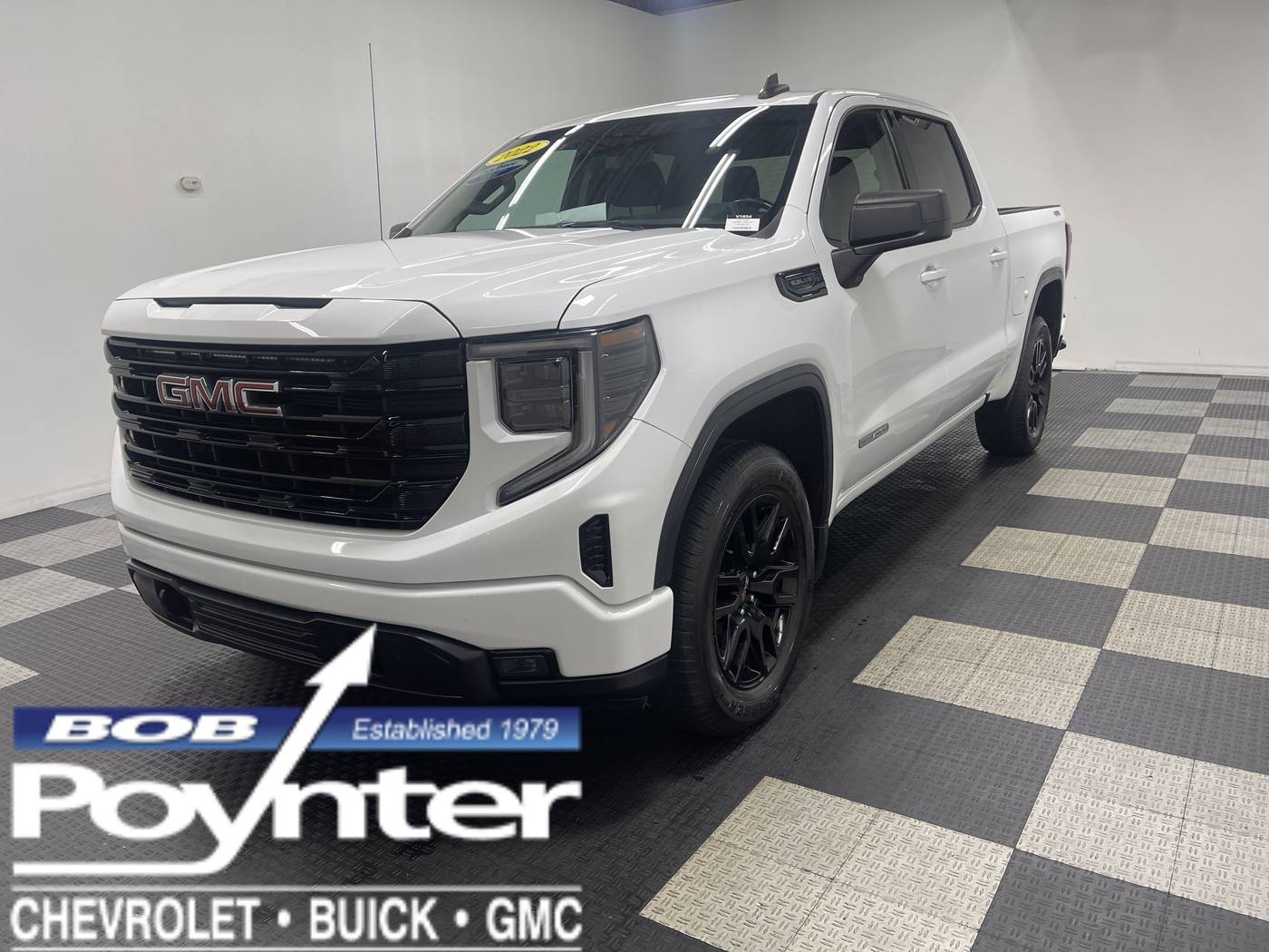 2022 GMC Sierra 1500 Elevation — Pickup Truck — 69,489 mi — Seymour, IN