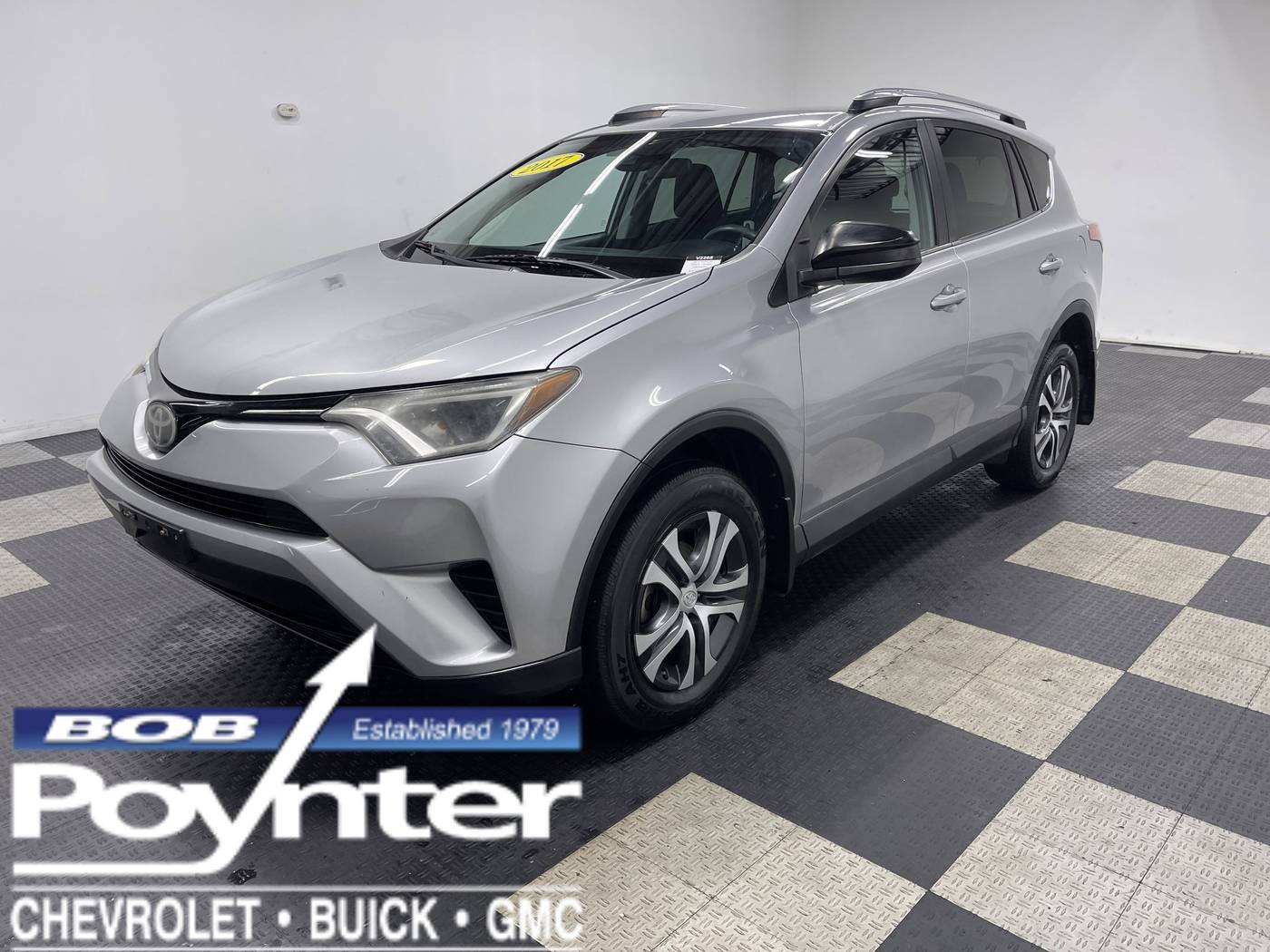 2017 Toyota RAV4 LE — SUV — 92,224 mi — Seymour, IN