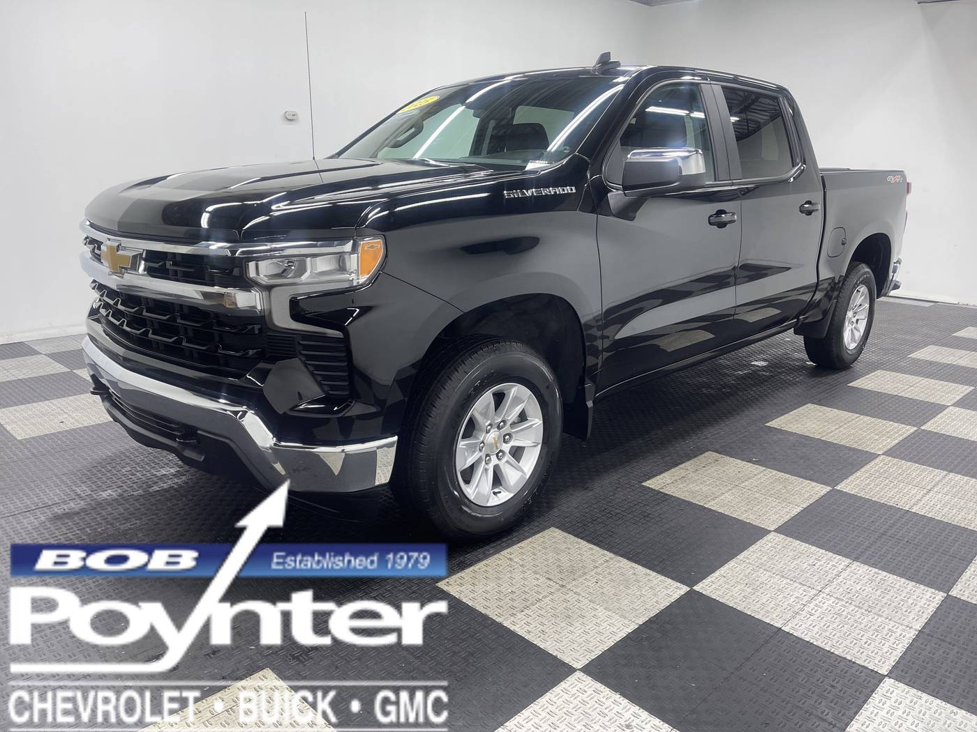 2025 Chevrolet Silverado 1500 LT — Pickup Truck — 25,836 mi — Seymour, IN