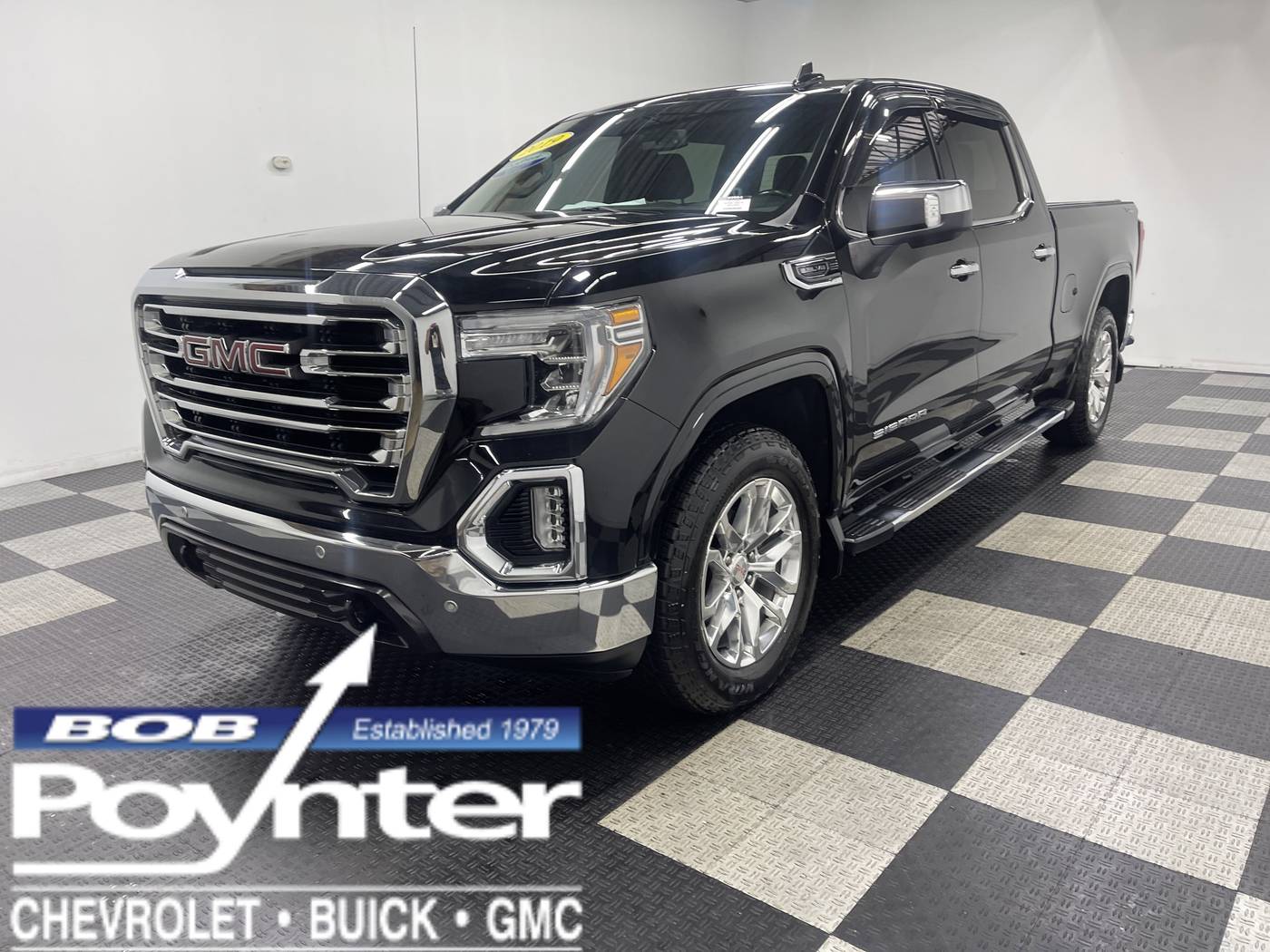 2019 GMC Sierra 1500 SLT — Pickup Truck — 91,196 mi — Seymour, IN