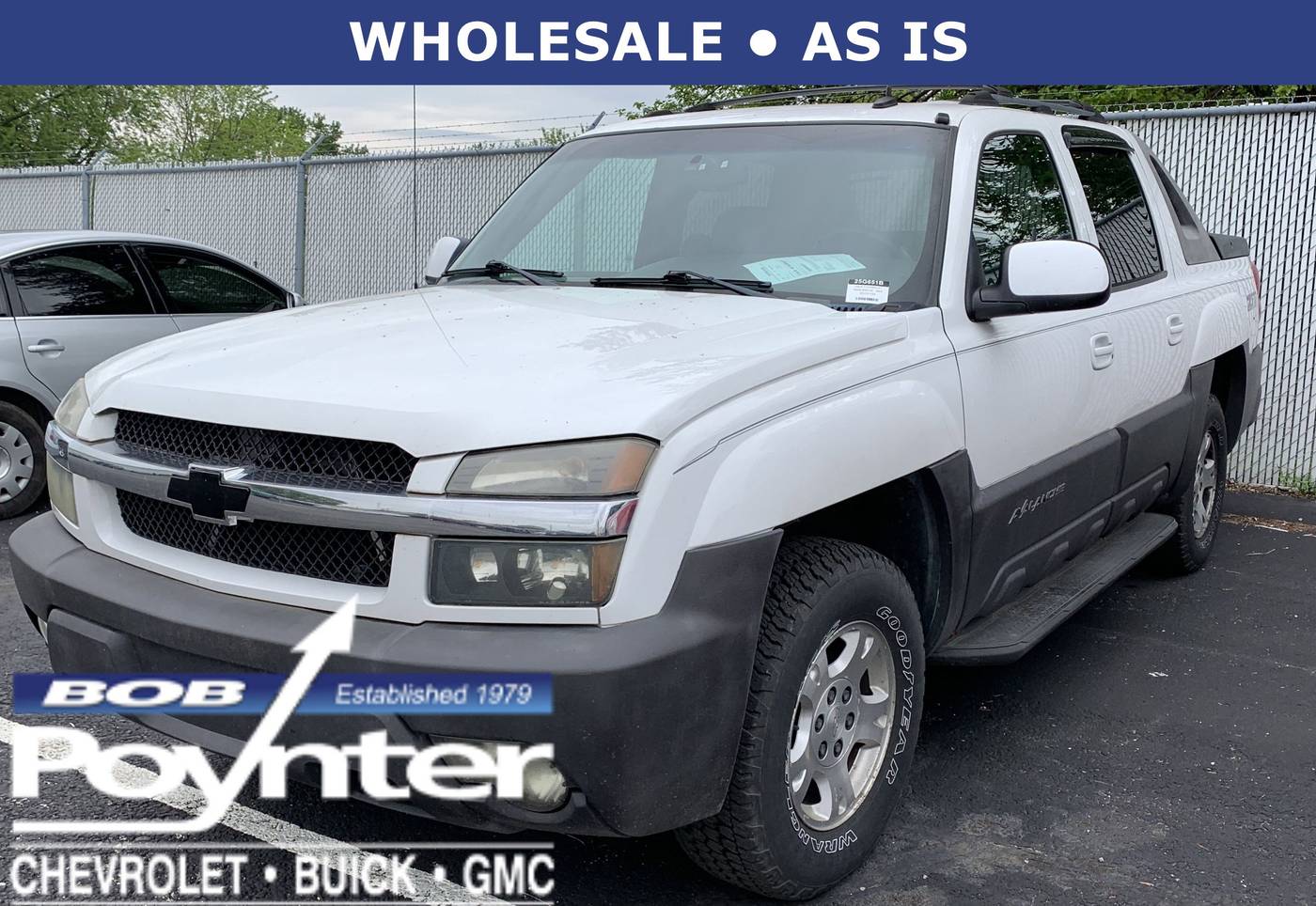 2004 Chevrolet Avalanche Z71 — Pickup Truck — 179,899 mi — Seymour, IN