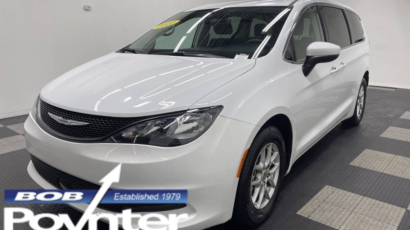 2022 Chrysler Voyager LX — Minivan — 69,458 mi — Seymour, IN