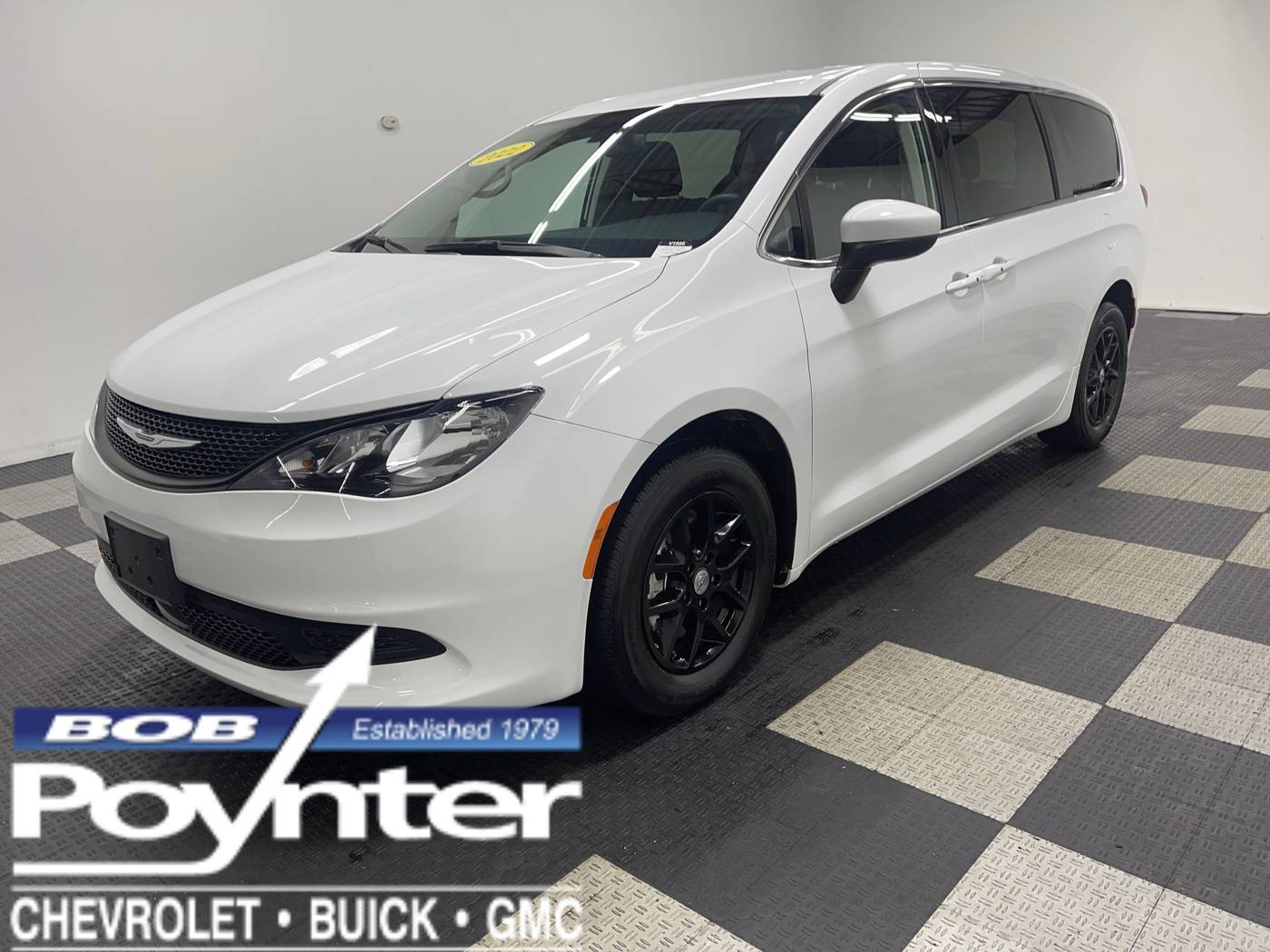 2022 Chrysler Voyager LX — Minivan — 66,936 mi — Seymour, IN