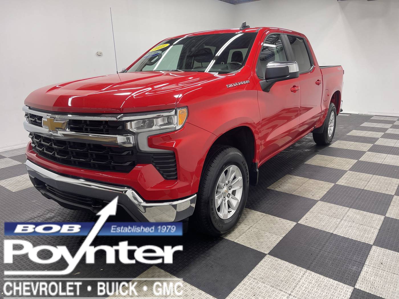 2025 Chevrolet Silverado 1500 LT — Pickup Truck — 20,987 mi — Seymour, IN
