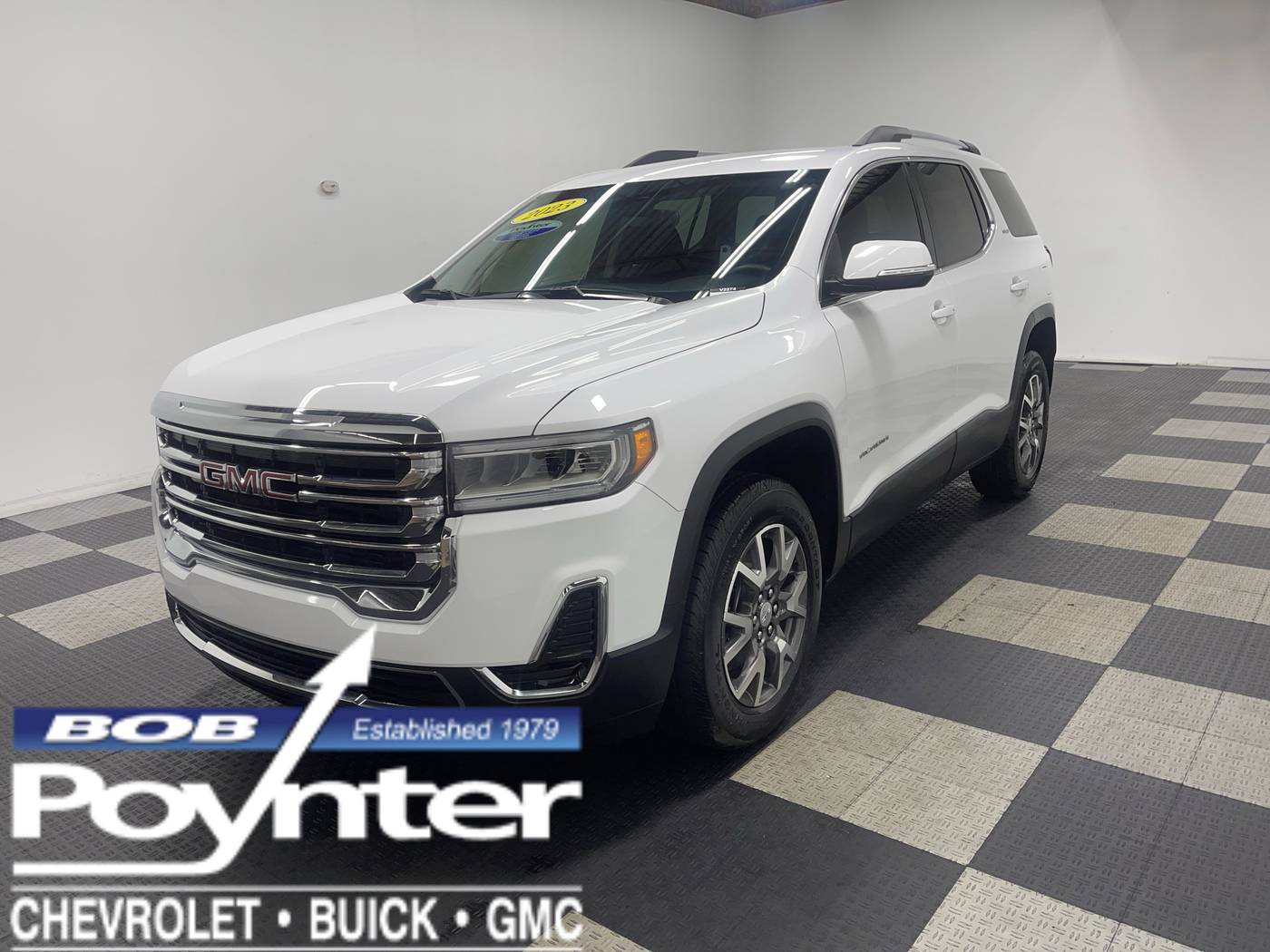 2023 GMC Acadia SLE — SUV — 16,603 mi — Seymour, IN