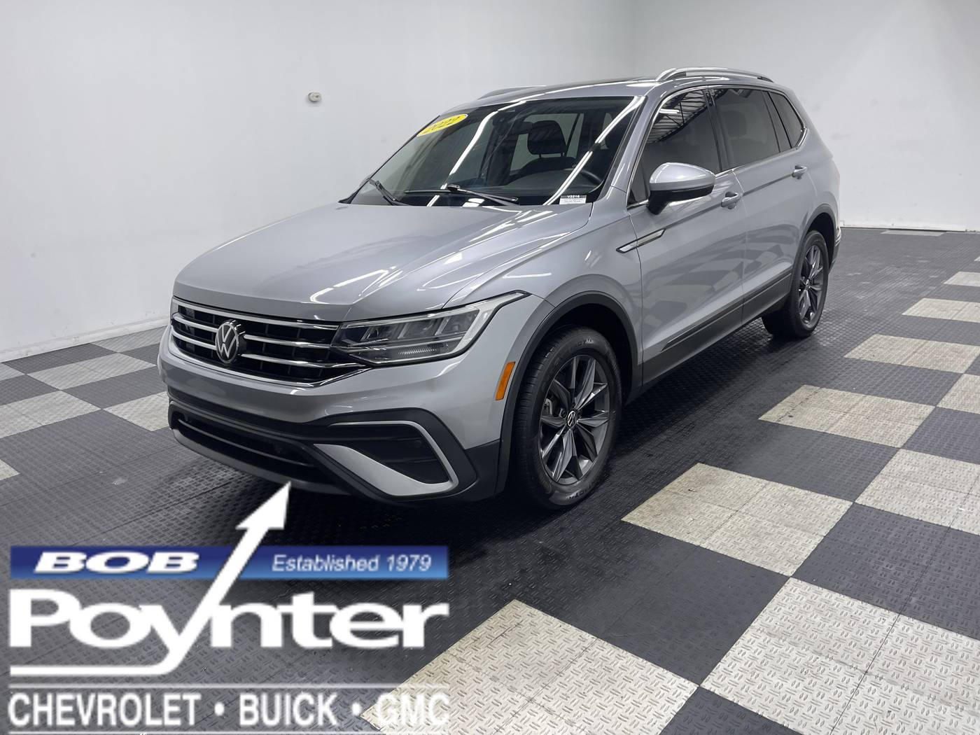 2022 Volkswagen Tiguan SE — SUV — 96,536 mi — Seymour, IN