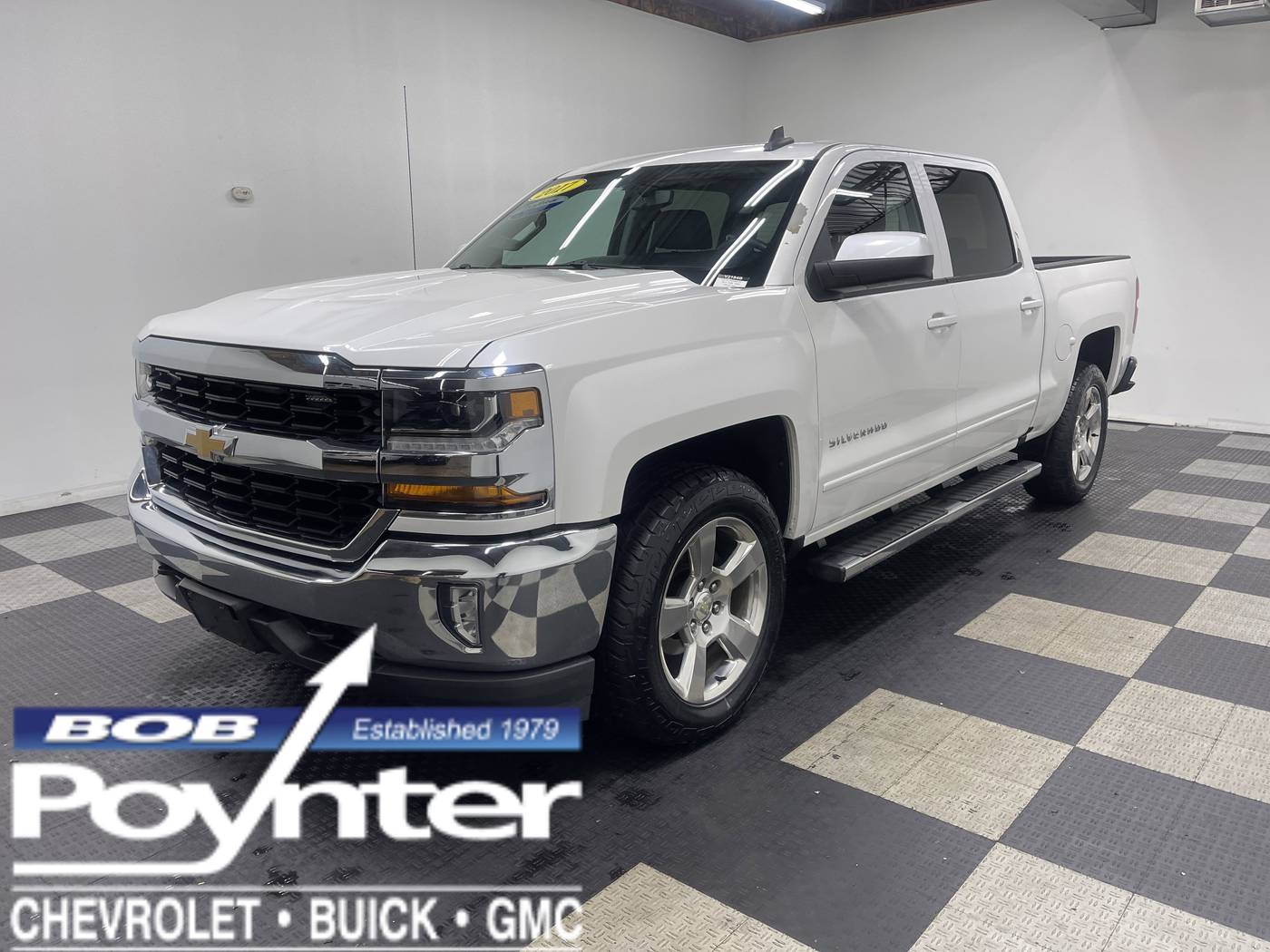 2017 Chevrolet Silverado 1500 LT — Pickup Truck — 112,828 mi — Seymour, IN