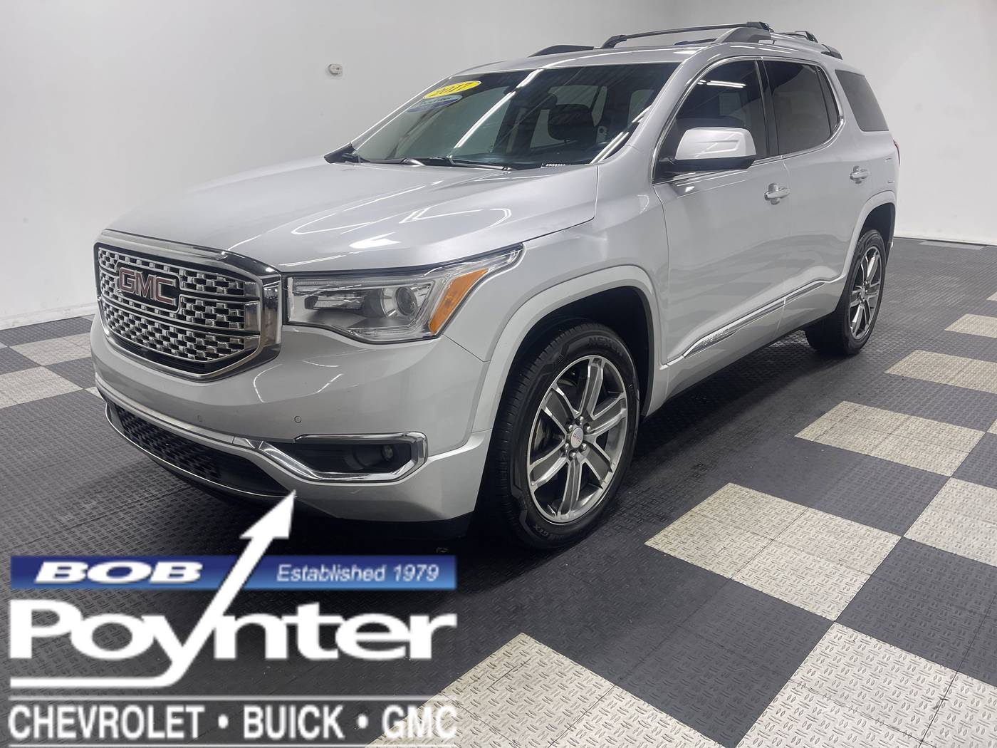 2017 GMC Acadia Denali — SUV — 102,788 mi — Seymour, IN