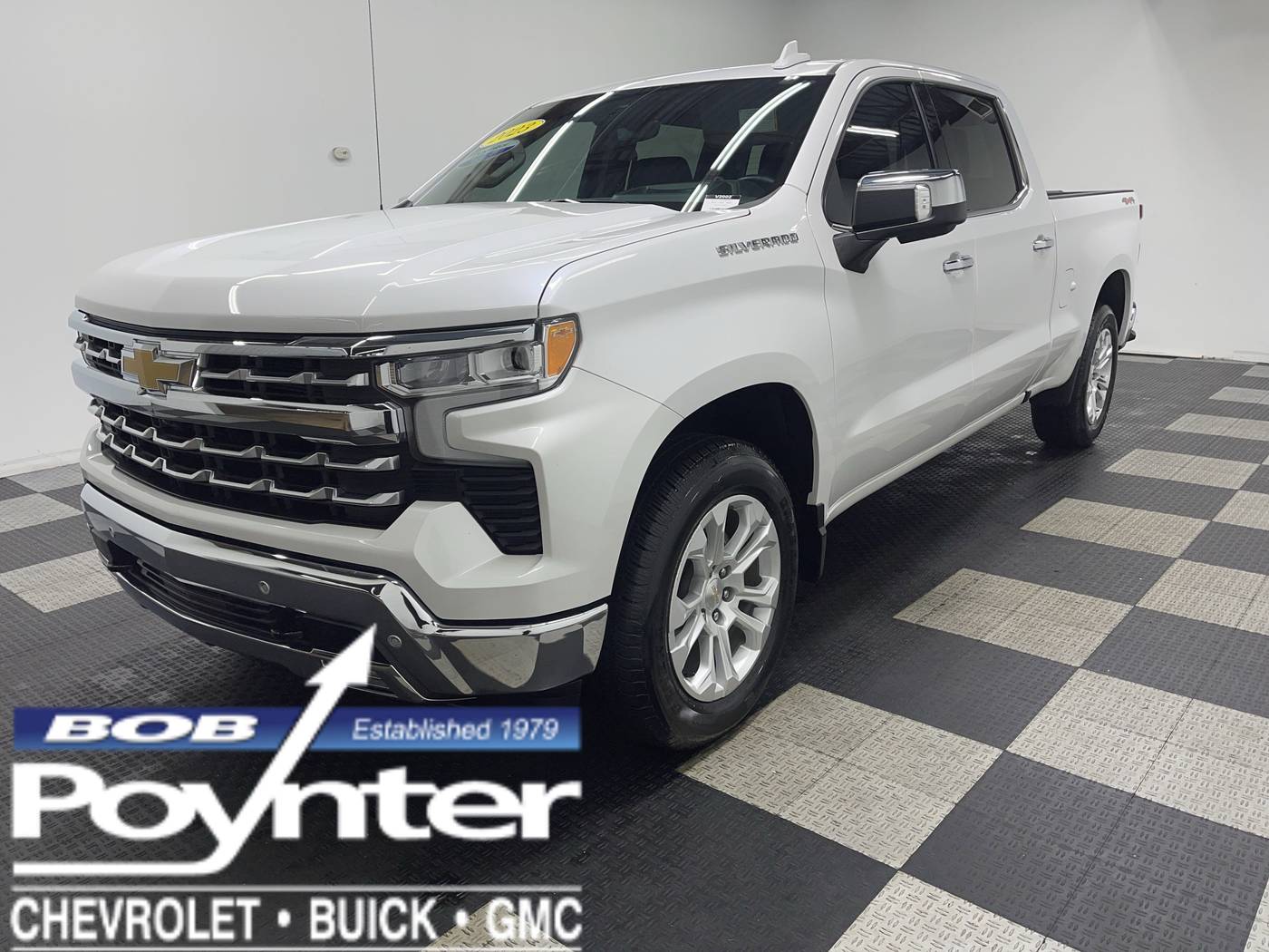 2023 Chevrolet Silverado 1500 LTZ — Pickup Truck — 24,760 mi — Seymour, IN