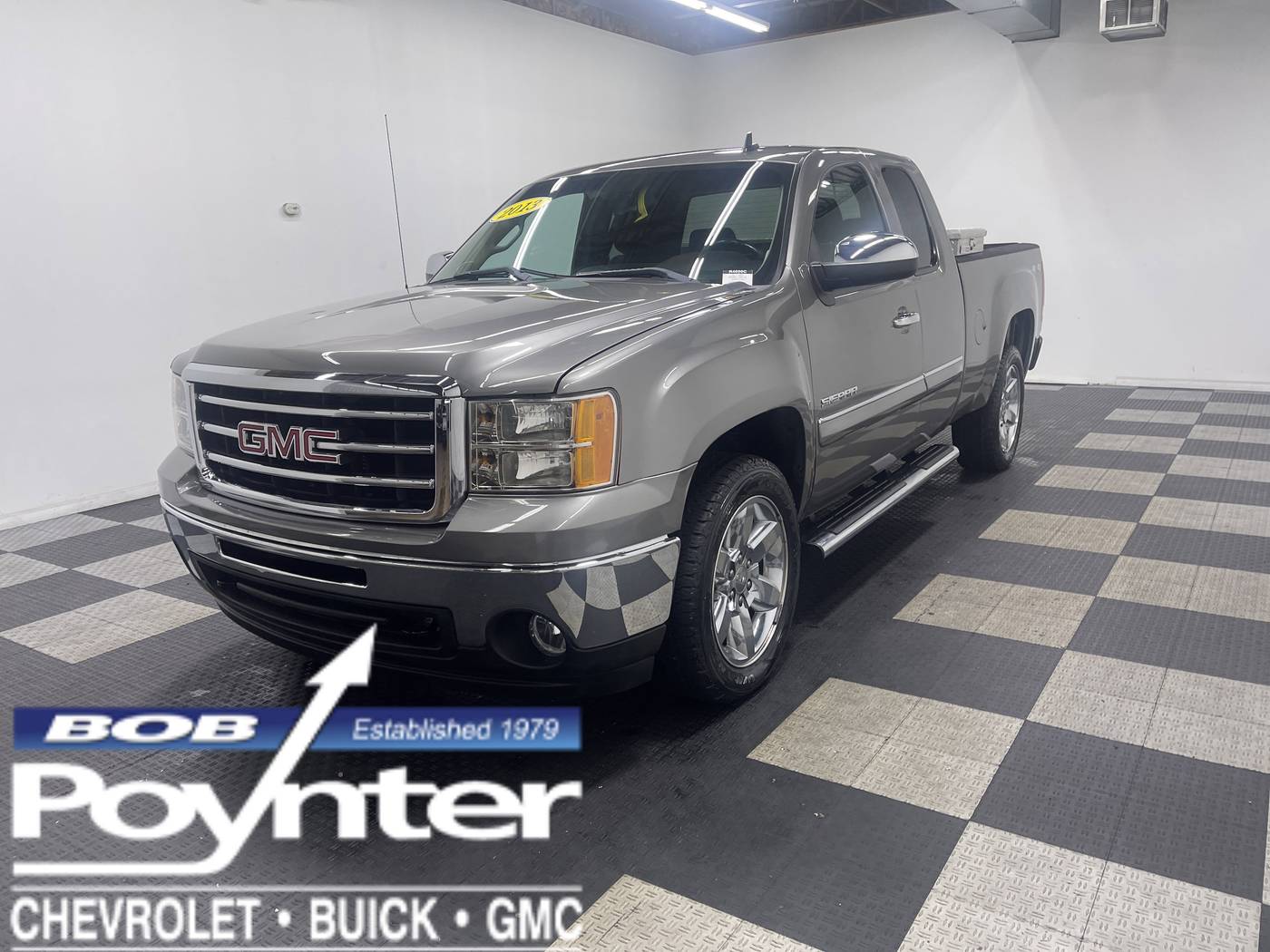 2013 GMC Sierra 1500 SLE — Pickup Truck — 63,510 mi — Seymour, IN