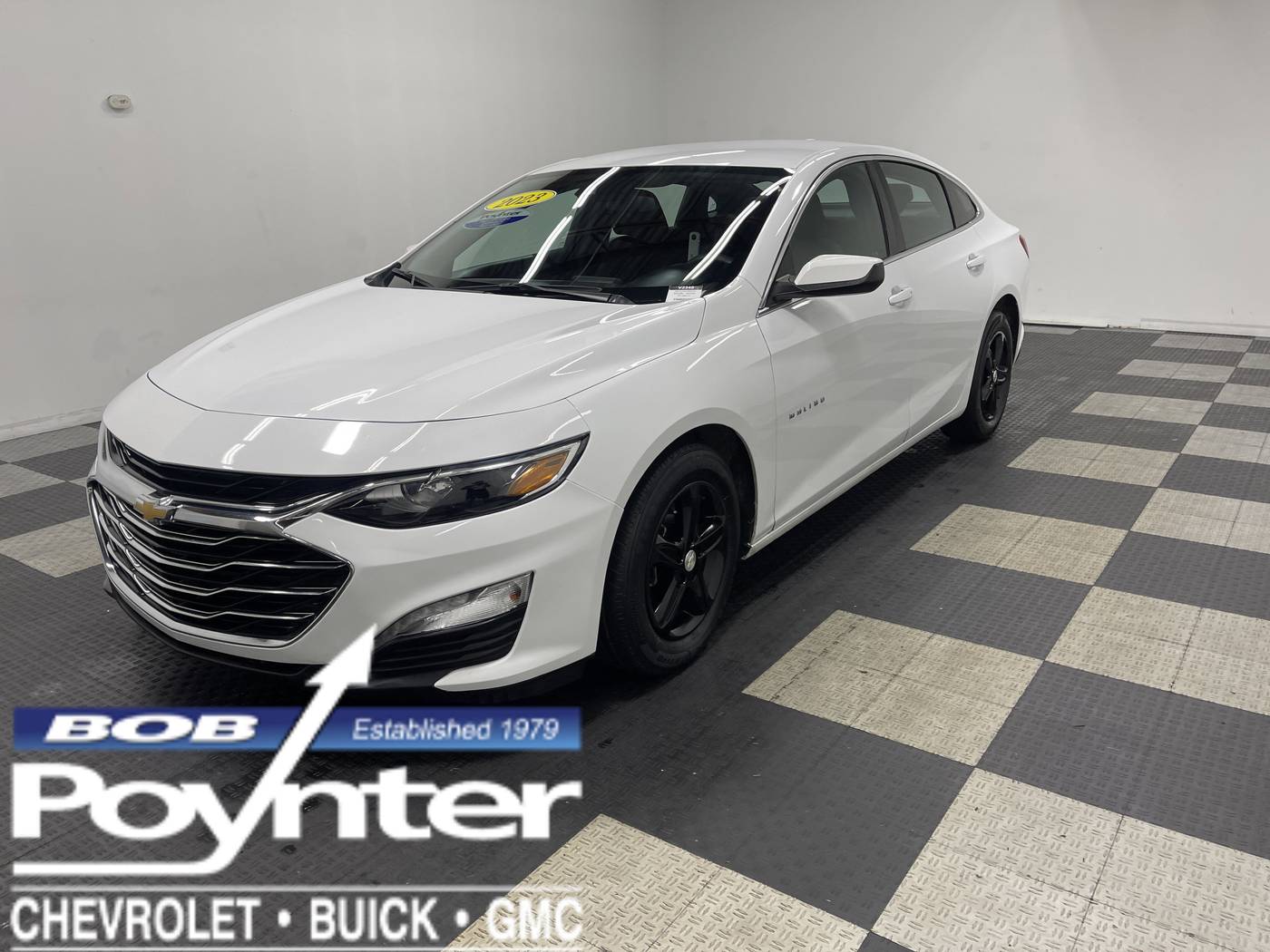 2023 Chevrolet Malibu LT — Sedan — 52,747 mi — Seymour, IN