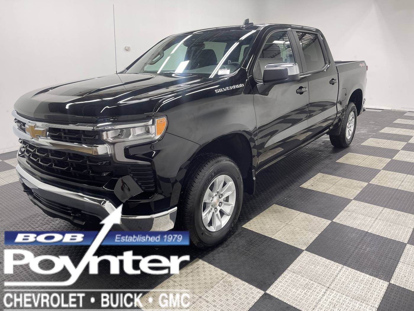 2025 Chevrolet Silverado 1500 LT — Pickup Truck — 1,128 mi — Seymour, IN