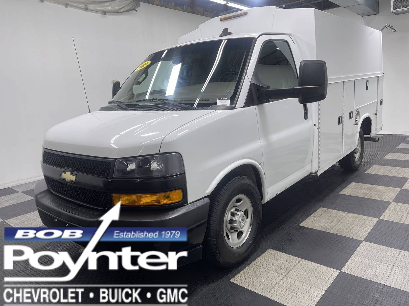 2019 Chevrolet Express Commercial Cutaway 3500 — Chassis Cab Truck — 148,837 mi — Seymour, IN