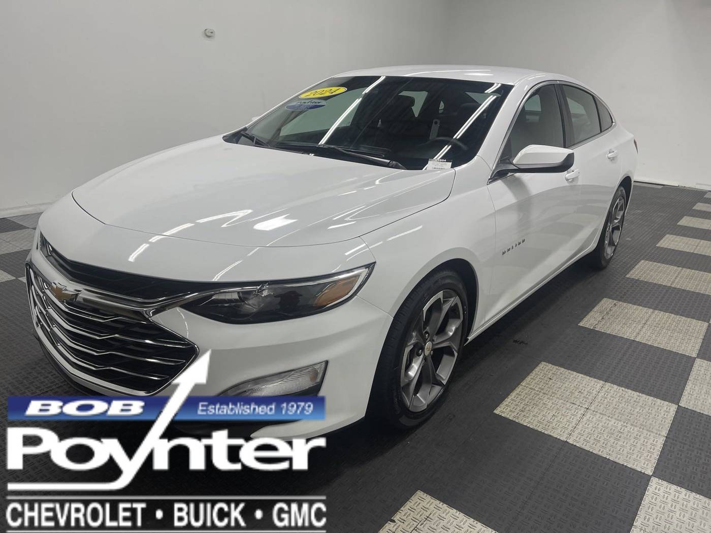 2024 Chevrolet Malibu LT — Sedan — 18,392 mi — Seymour, IN