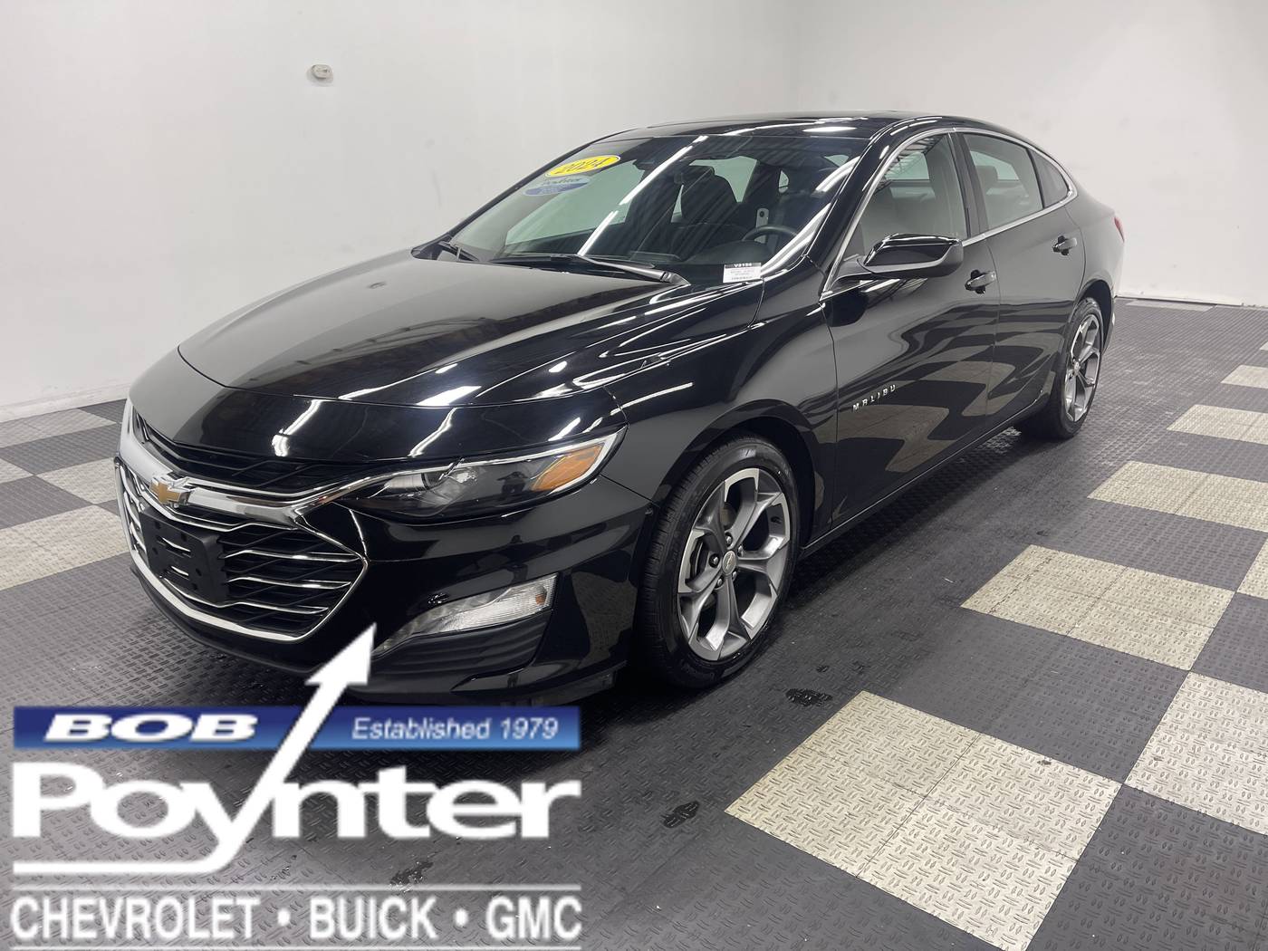 2024 Chevrolet Malibu LT — Sedan — 28,457 mi — Seymour, IN