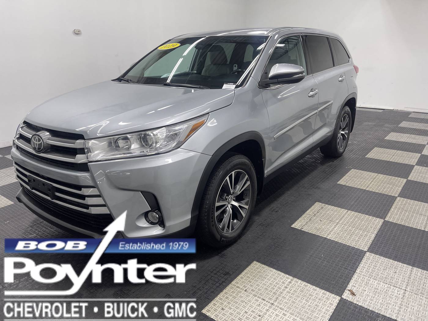 2019 Toyota Highlander LE V6 — SUV — 110,552 mi — Seymour, IN