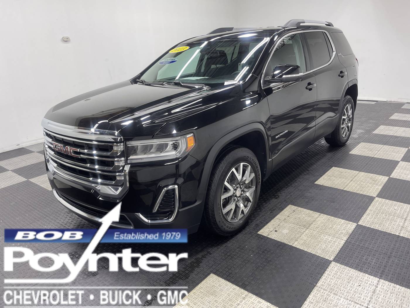 2023 GMC Acadia SLE — SUV — 22,570 mi — Seymour, IN