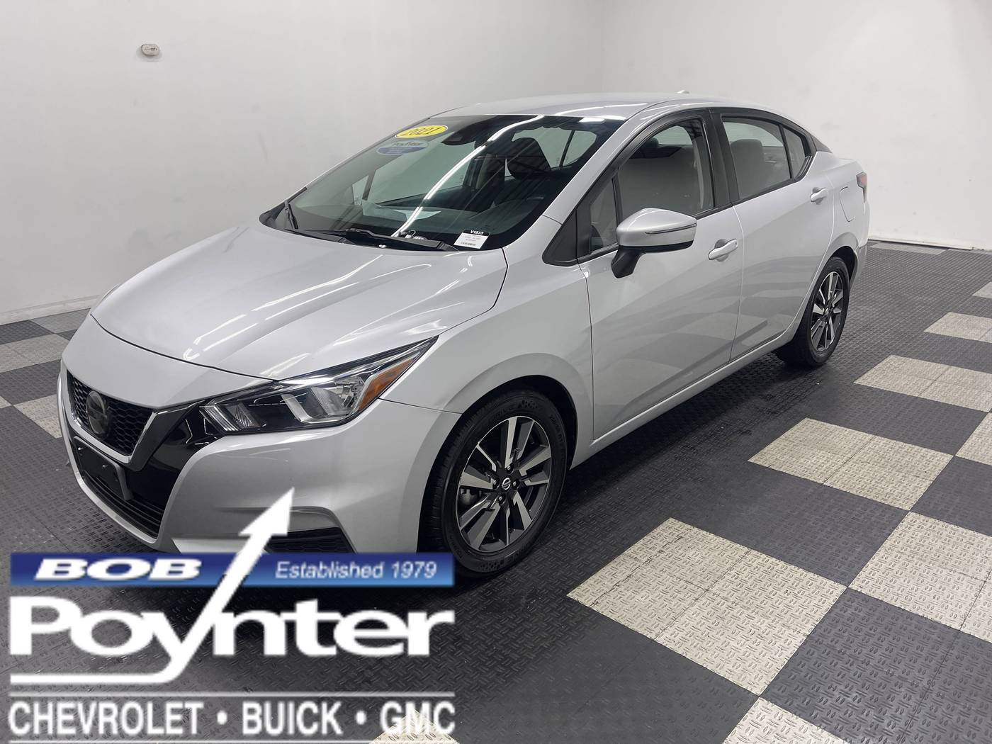 2021 Nissan Versa SV — Sedan — 73,288 mi — Seymour, IN