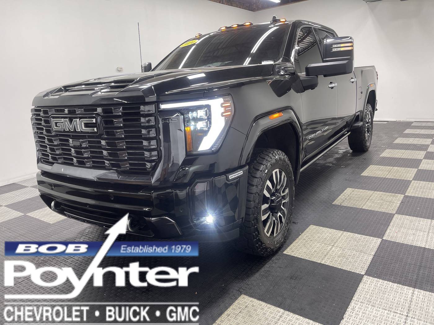 2024 GMC Sierra 2500HD Denali Ultimate — Pickup Truck — 29,460 mi — Seymour, IN