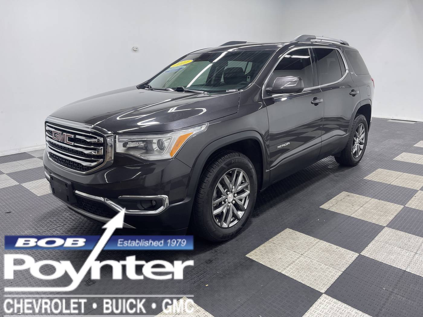 2017 GMC Acadia SLT — SUV — 130,741 mi — Seymour, IN