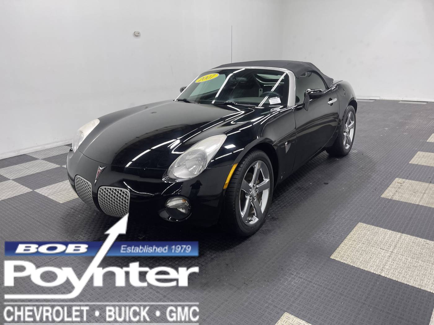 2007 Pontiac Solstice Base