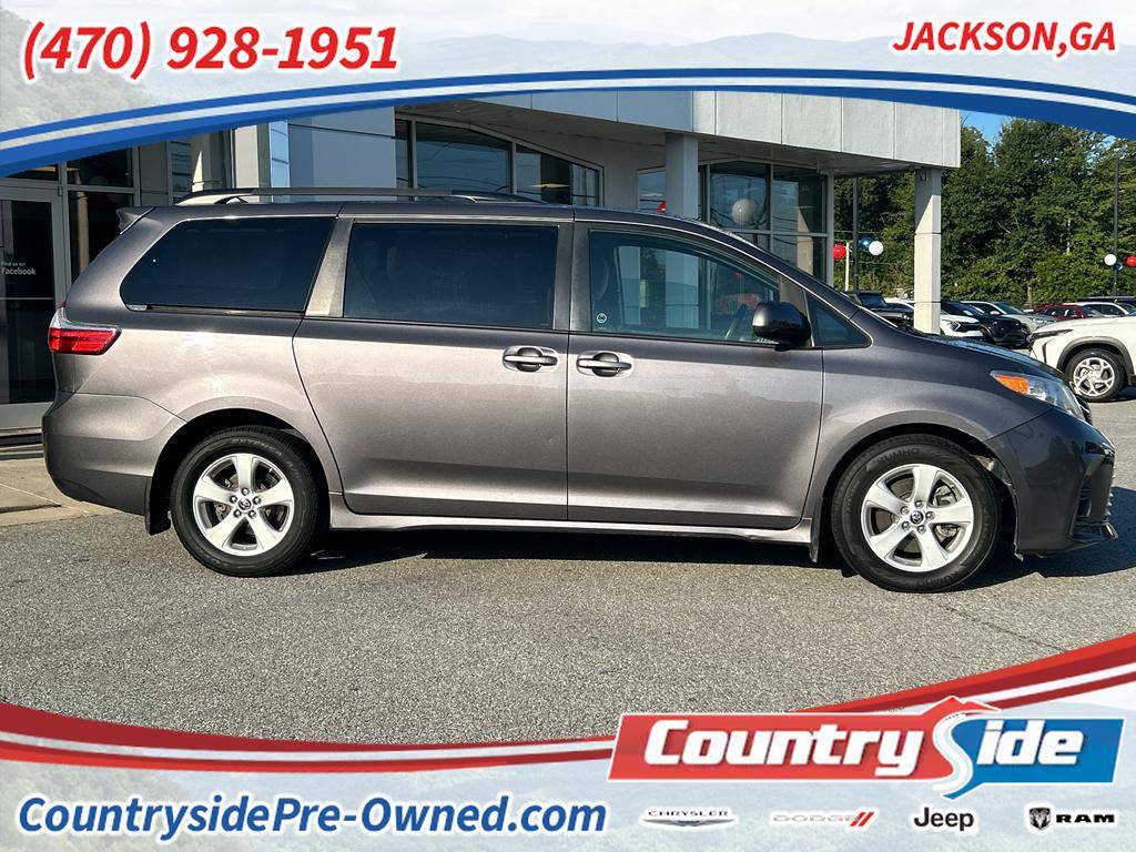 2020 Toyota Sienna LE — Minivan — 59,168 mi — Jackson, GA