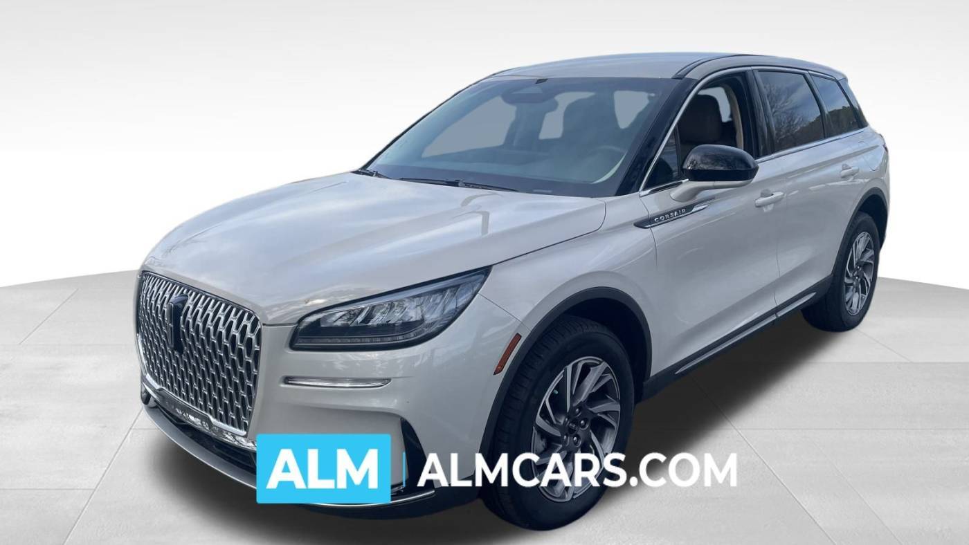2023 Lincoln Corsair Standard