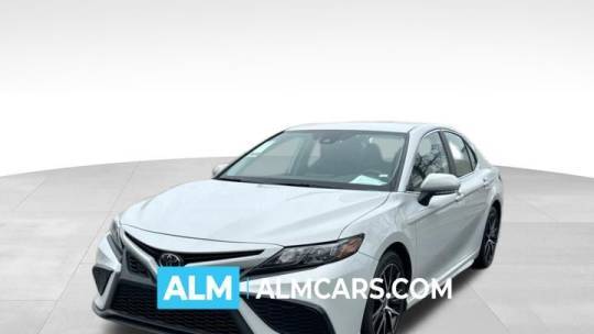 2022 Toyota Camry SE — Sedan — 64,181 mi — Marietta, GA