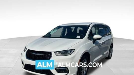 2023 Chrysler Pacifica Touring L — Minivan — 57,400 mi — Marietta, GA