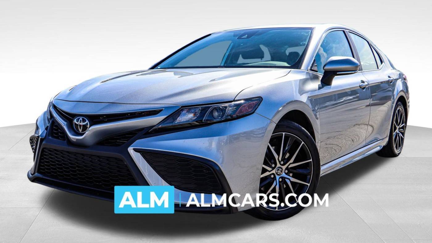 2023 Toyota Camry SE — Sedan — 69,000 mi — Union City, GA