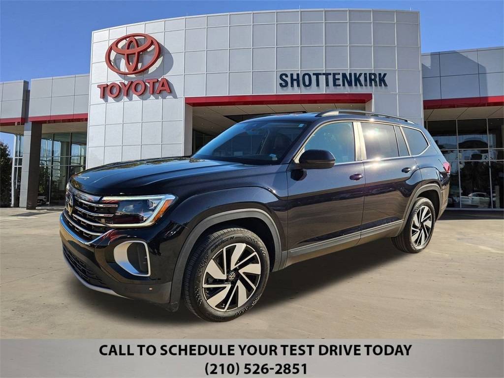 2024 Volkswagen Atlas SE with Technology — SUV — 26,134 mi — San Antonio, TX